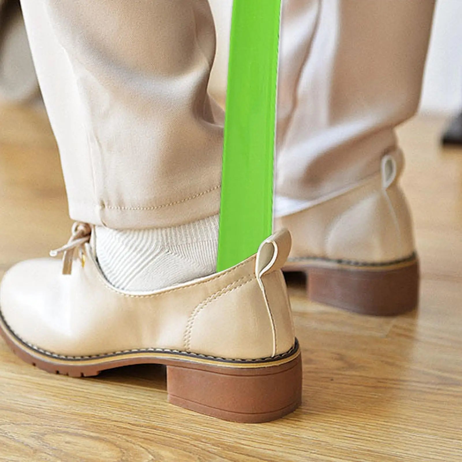 Long Handle Shoe Horn with Grip – 16.7" Easy Shoe Helper for Seniors, Boots, Sneakers & Everyday Footwear
