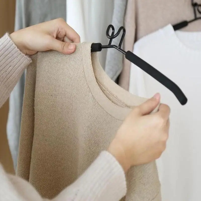 Multi-Tier Closet Hanger with Hooks – Space-Saving Clothes Organizer